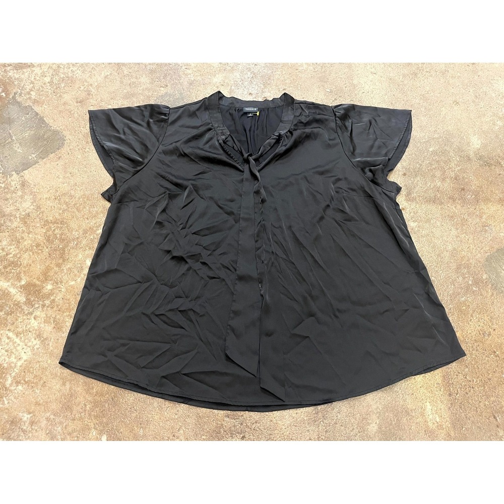 Torrid Blouse Top Womens 3 Black Stretch Tie Neck Flutter Sleeves Pullover Party